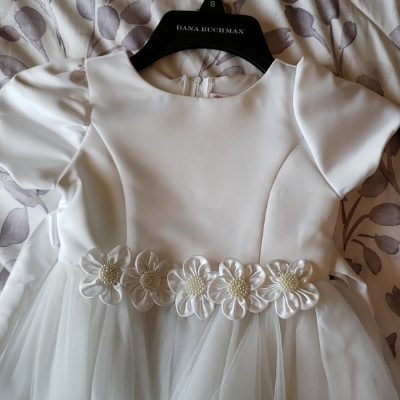 Toddler formal dress - Picture 2 of 3
